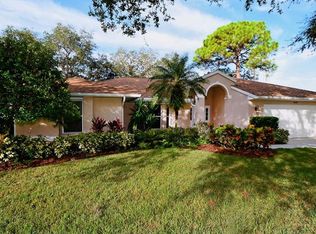 8248 Shadow Pine Way, Sarasota, FL 34238