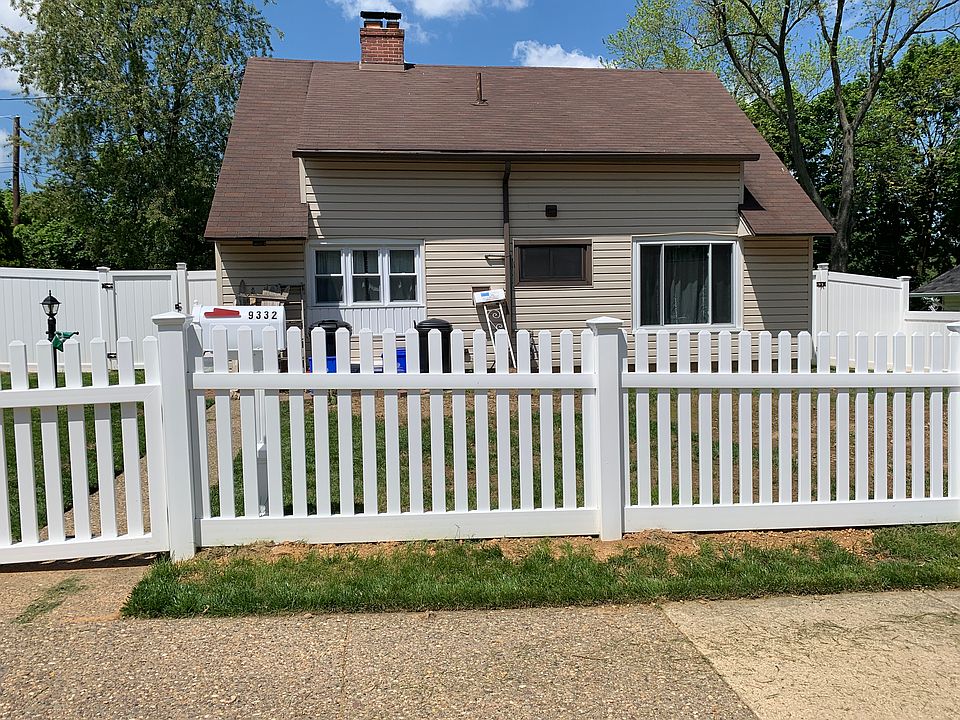 2nd image of 9332 Campus Ln