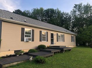 186 E Moorestown Rd, Wind Gap, PA 18091