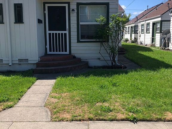 2nd image of 511-527 Dakota Ave #513