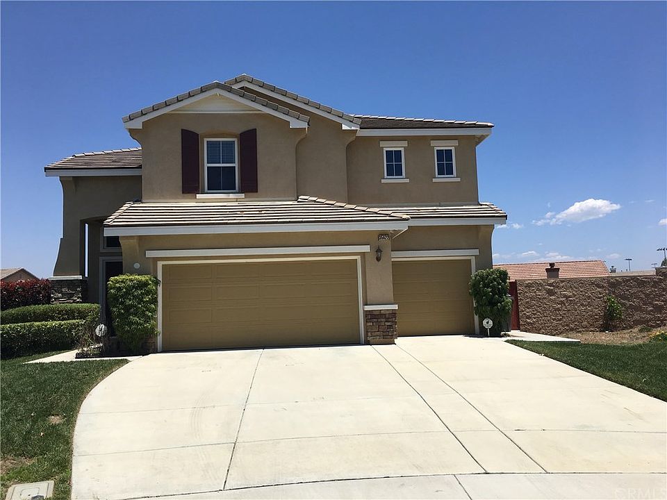 1st image of 35622 Belleville Ct