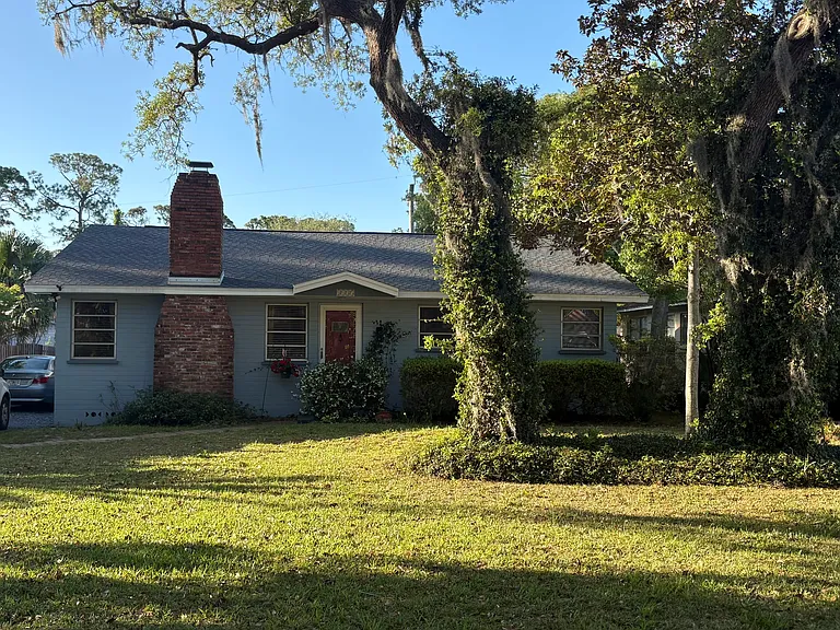 1135 Magnolia Ave — Photo 16
