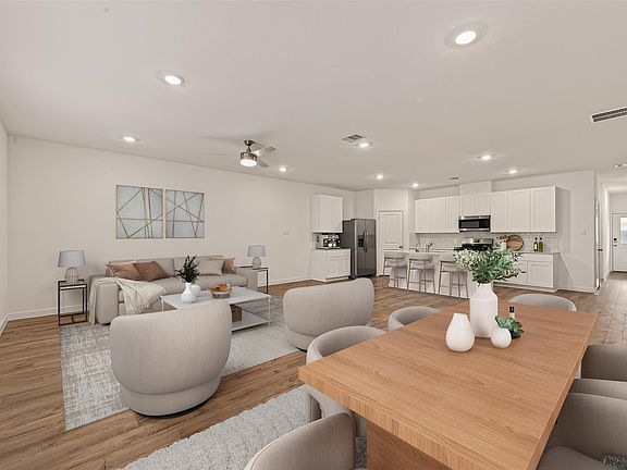 4th image of 3539 Shearwater St