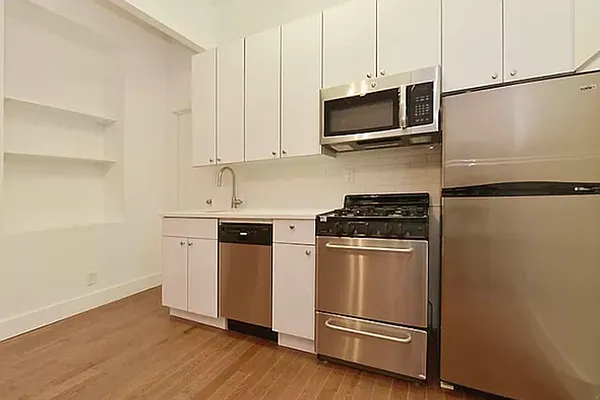 Rented by Think Properties | media 17