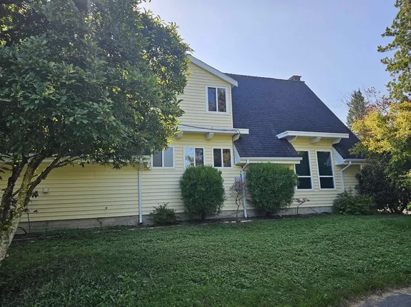 19850 48th Ave, Langley, BC V3A 3L1