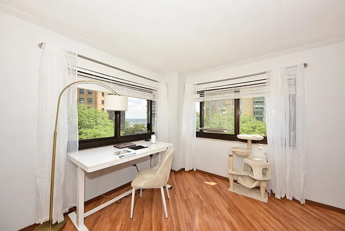 1633 N Prospect Ave #5F — Photo 4