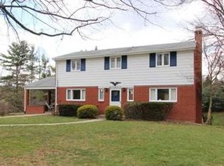 2441 Berkshire Dr, Pittsburgh, PA