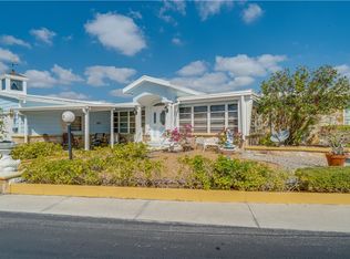 100 Sunset Cir, North Fort Myers, FL 33903