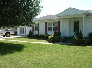 111 Riverside Dr, Carthage, TN 37030