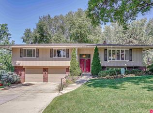 12730 Cryer Ave, Omaha, NE 68144