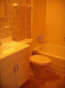 5th image of 217B Marion Dr