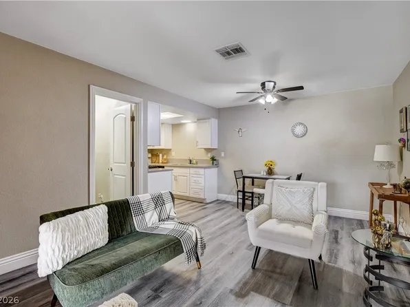 445 N Lamb Blvd APT C, Las Vegas, NV 89110
