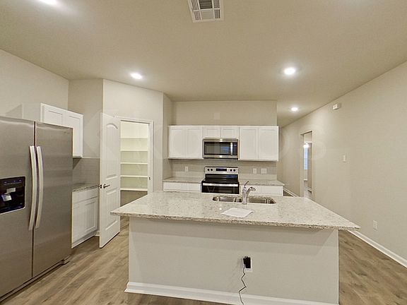 4th image of 133 Santiago Ct