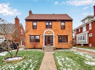 32 Roycroft Blvd, Amherst, NY 14226