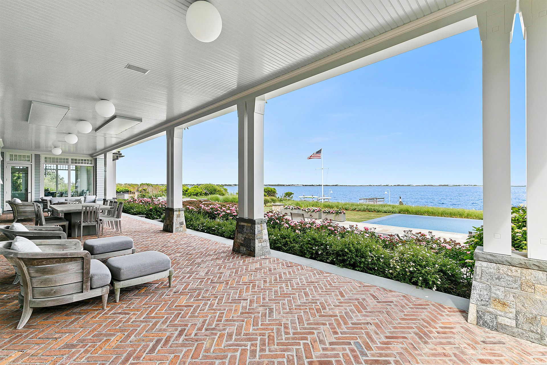 111 Cobb Isle Rd, Water Mill, NY 11976 Out East