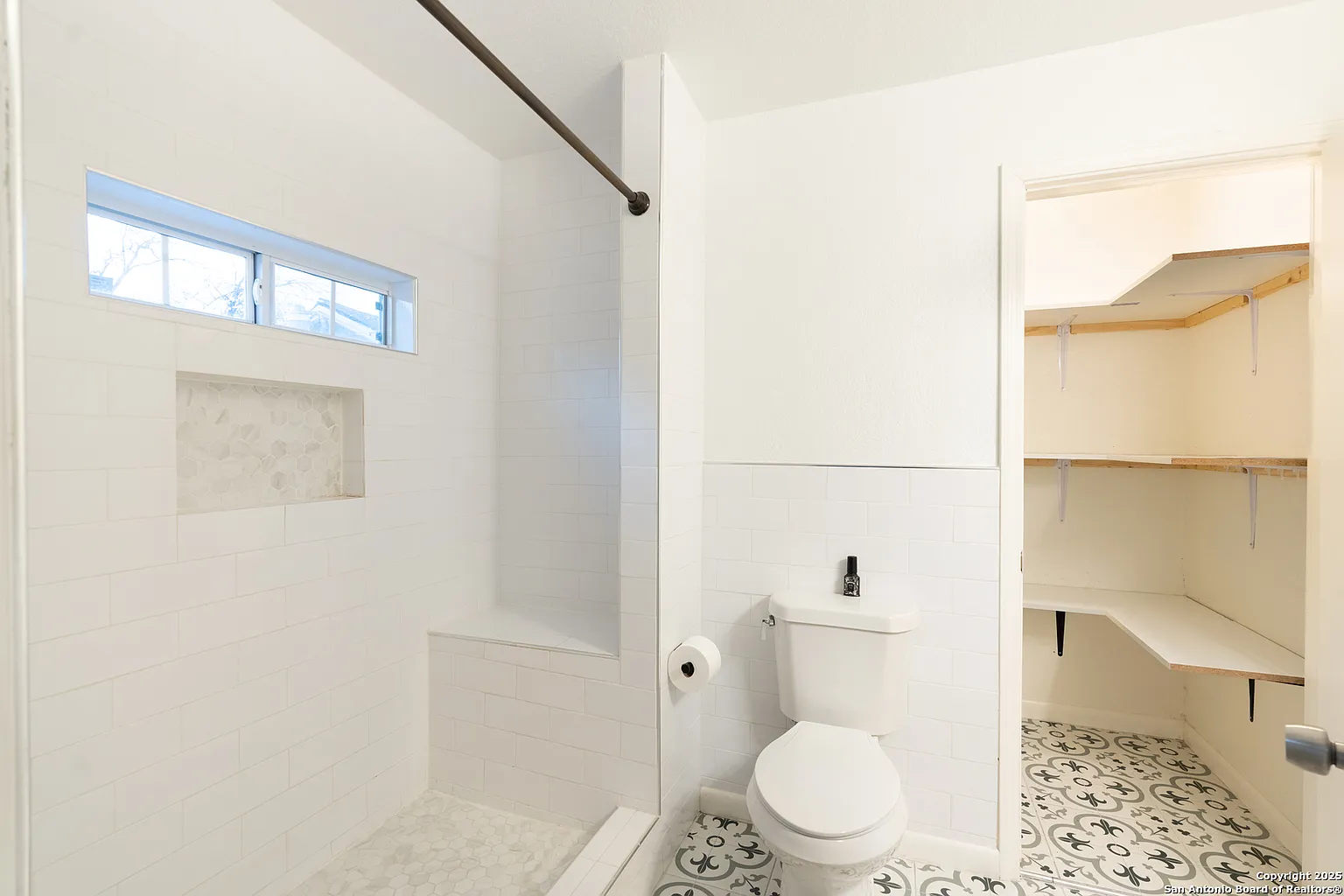2519 W Huisache Ave — photo 10