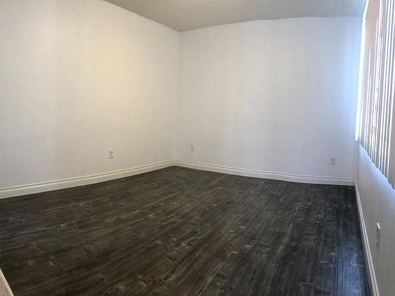 3rd image of 3043 Hollister Ave APT 6