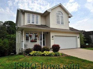 1002 Mulberry Pl, Coralville, IA 52241