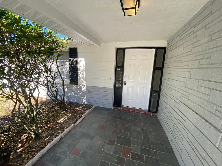 6041 13th Ave — Photo 5