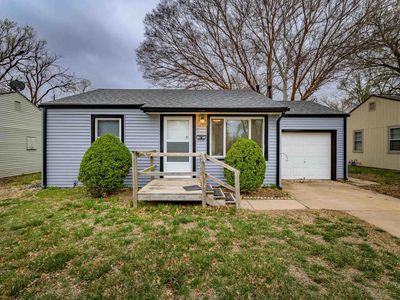 1045 S Waverly Rd, Wichita, KS, 67218