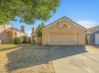 8758 Lemas Rd, Sacramento, CA 95828