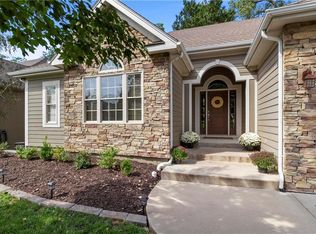 9010 N Saint Clair Ave, Kansas City, MO 64154