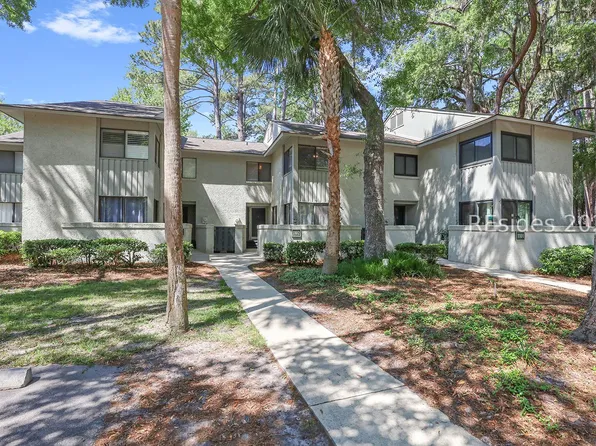 90 Gloucester Rd APT 1102, Hilton Head Island, SC 29928