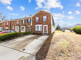 3355 Golden Oaks Ln, Chesapeake, VA 23321