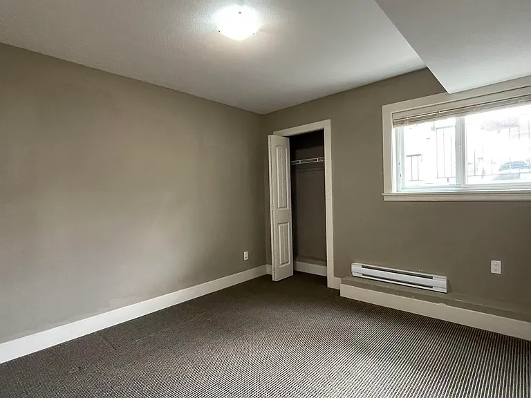2020X 72nd Ave #BASEMENT — Photo 3