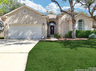 1230 Saxonhill Dr, San Antonio, TX 78253