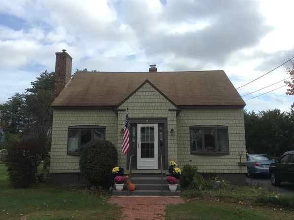 3 Lindy Ave, Claremont, NH 03743