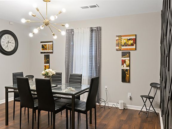 3rd image of 2103 Abner Pl NW #1B-740817