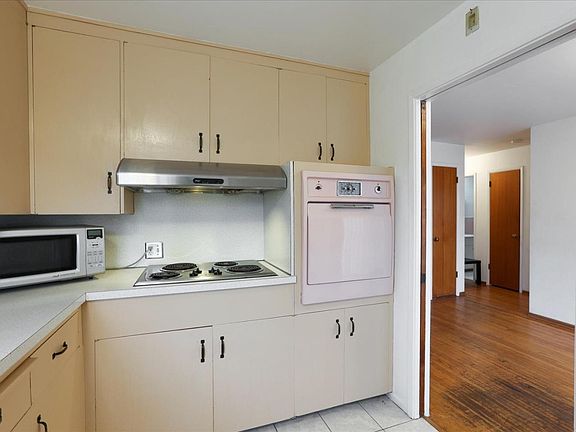 5th image of 2175-2179 Williams St