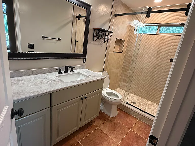 518 Creekside Dr — Photo 24