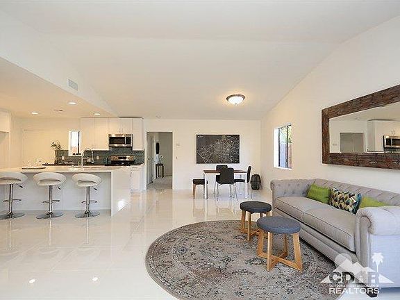 4th image of 53705 Avenida Martinez
