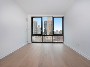 21 S End Ave APT 4211, New York, NY 10023