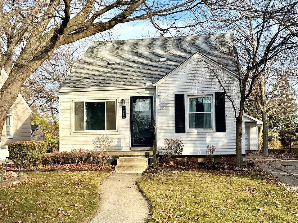 1st image of 3202 N Wilson Ave