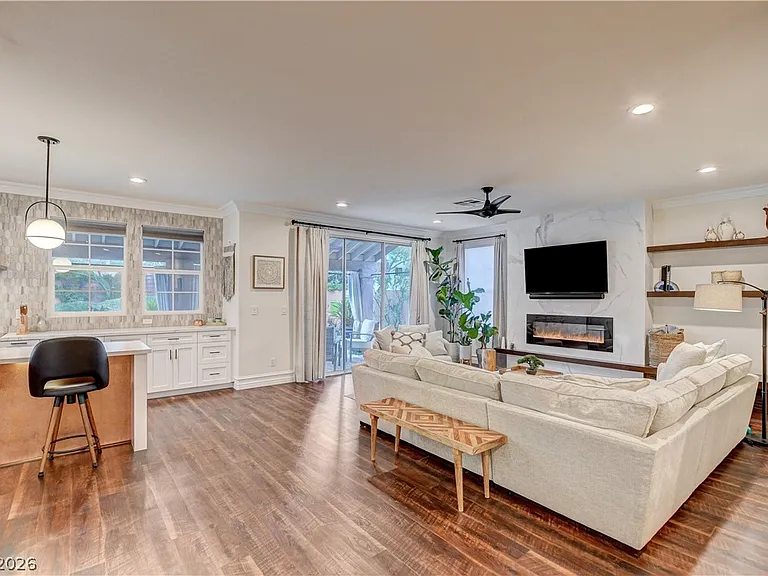 1409 Palantine Hill Dr — Photo 24