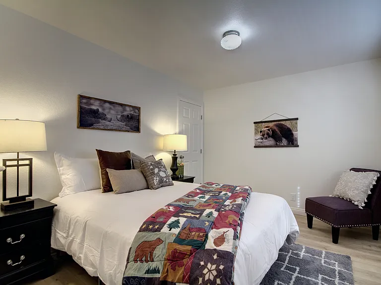 430 E Country Club Blvd #B — Photo 22