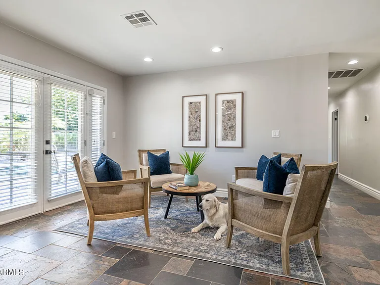 5948 E Corrine Dr — Photo 14