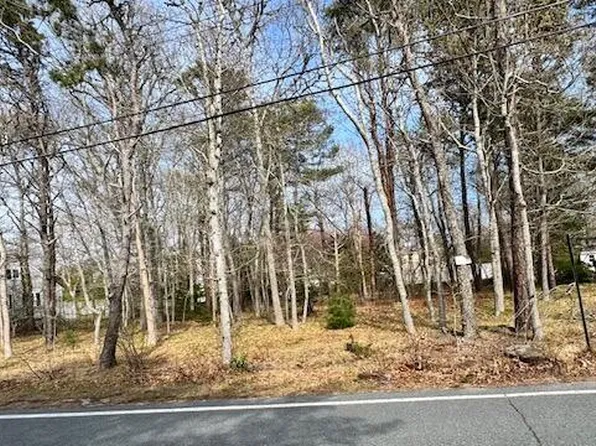 53 Brooks Road, Harwich Port, MA 02646