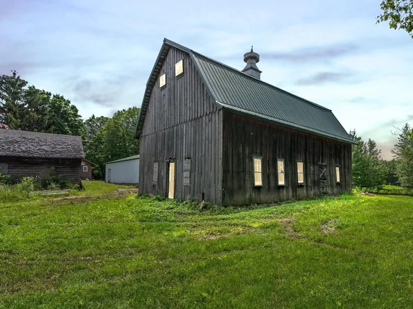 20770 336th St, Taylors Falls, MN 55084