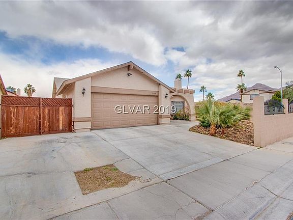 3rd image of 5740 Brisbane Pl