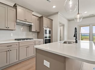 1075 Maplehurst St, Decatur, AL 35603