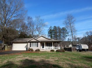 102 Cline Dr, Cartersville, GA