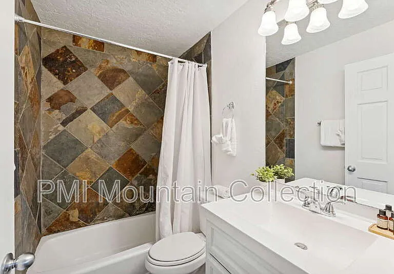 1509 Park Ave #409 — Photo 15