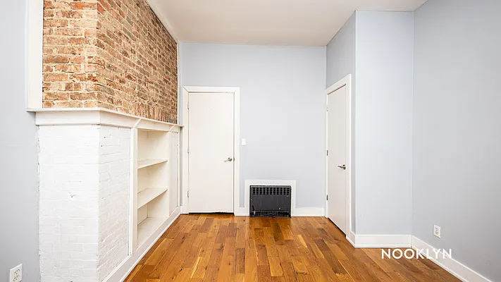 Rented by Nooklyn NYC LLC | media 14