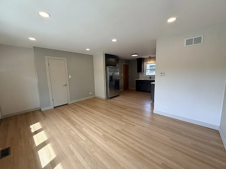 624 Prairie Ave — Photo 5
