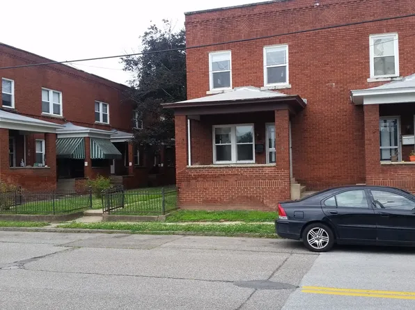 2 bed, 1.0 bath, 900 sqft, $800, 25 Delaware Ave #25D, Charleston, WV 25302