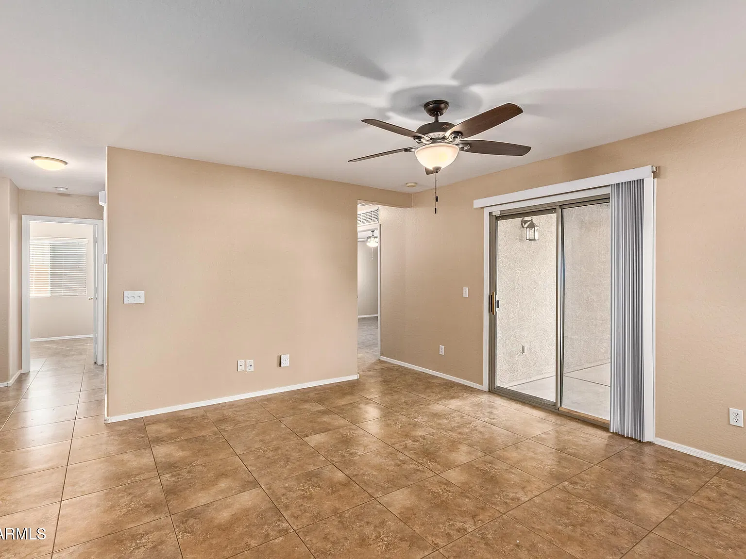 3 bed, 2.0 bath, 1271 sqft, $1,650 — Photo 3